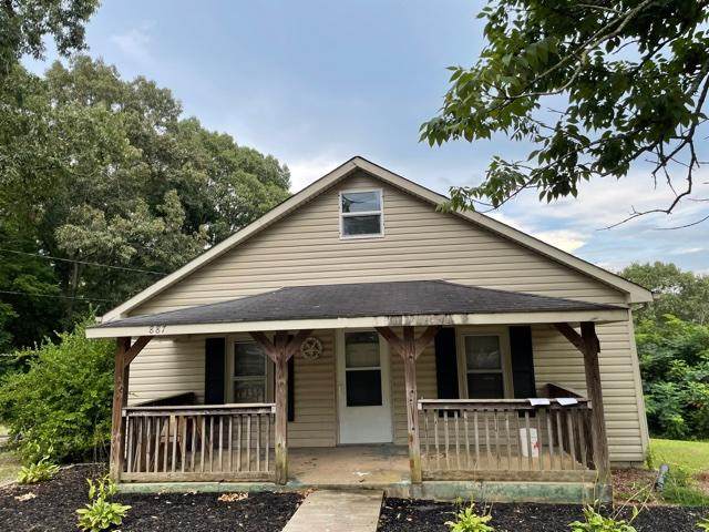 887 Magnolia Ave - Photo 1