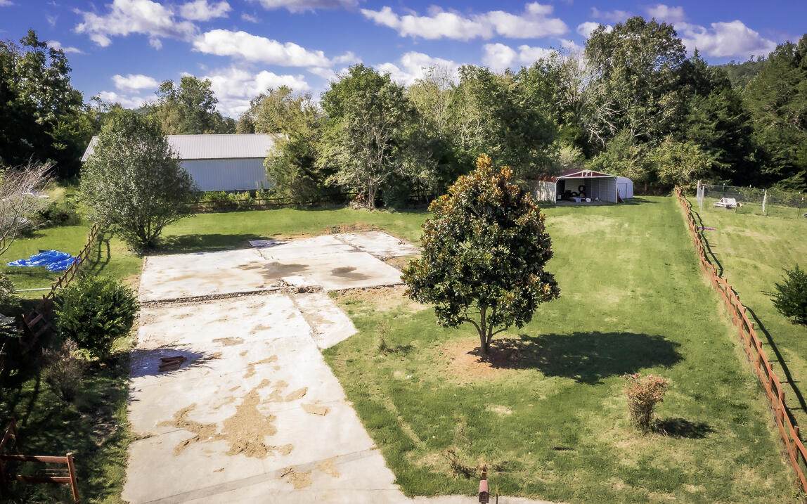 131 Meadowland Dr - Photo 1