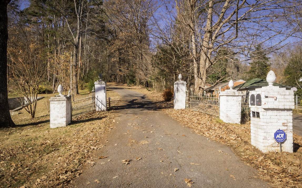 https://bt-photos.global.ssl.fastly.net/chattanooga/orig_boomver_1_1347038-2.jpg
