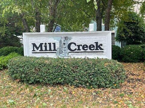 112 Mill Creek Tr - Photo 1