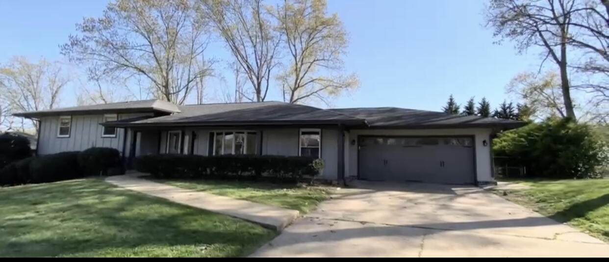 9120 Potomac Dr - Photo 1