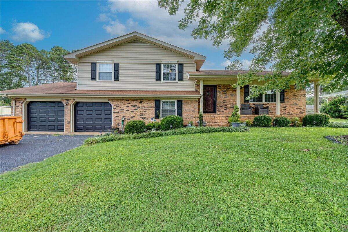 6917 Hickory View Ln - Photo 1