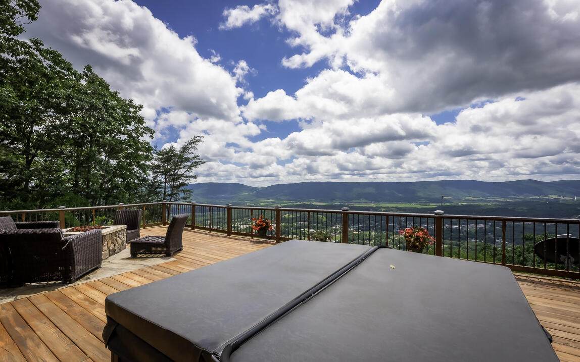 https://bt-photos.global.ssl.fastly.net/chattanooga/orig_boomver_1_1359795-2.jpg