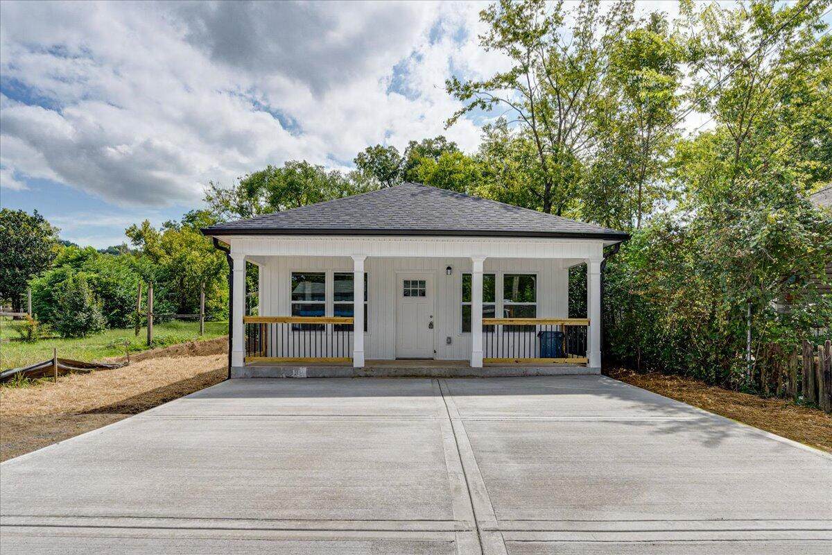 4204 Dodds Ave - Photo 1