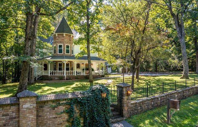 70 Griffin Rd - Photo 1