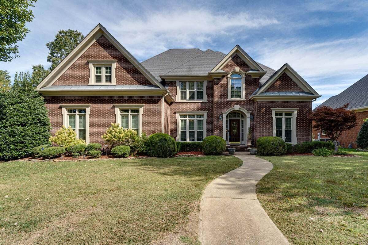 6407 Knightsbridge Rd - Photo 1