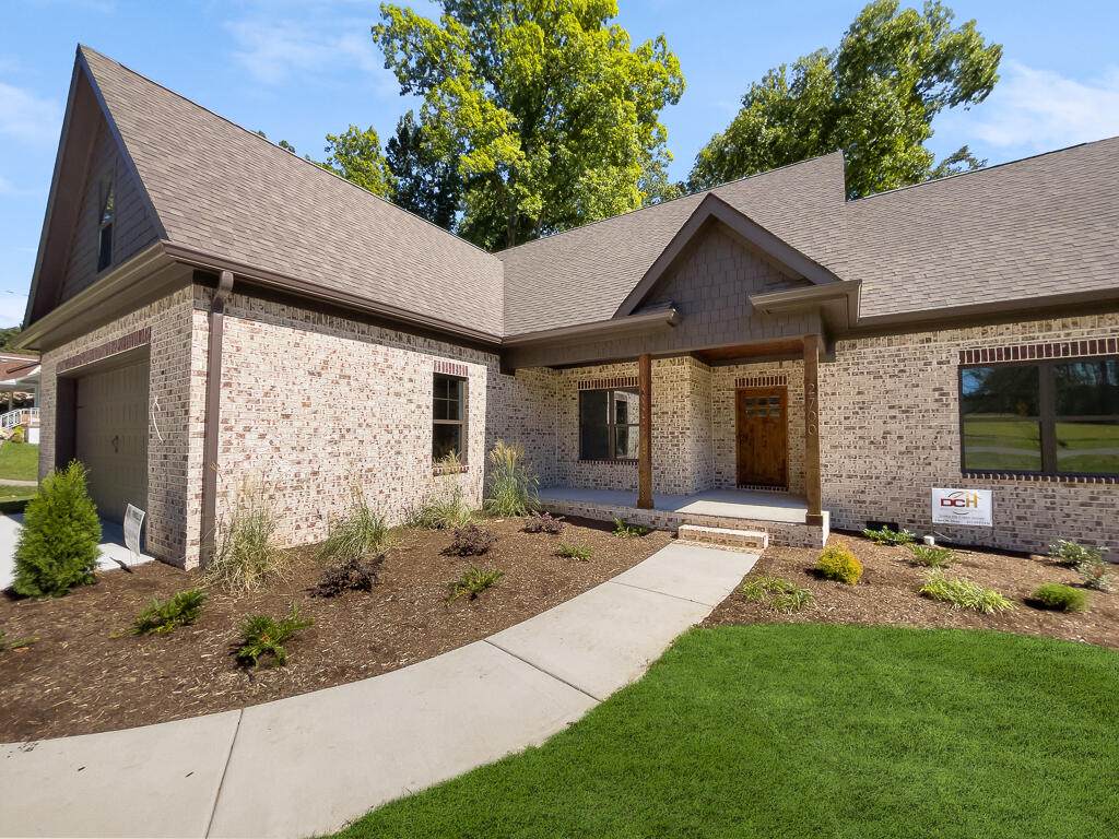 https://bt-photos.global.ssl.fastly.net/chattanooga/orig_boomver_1_1364396-2.jpg