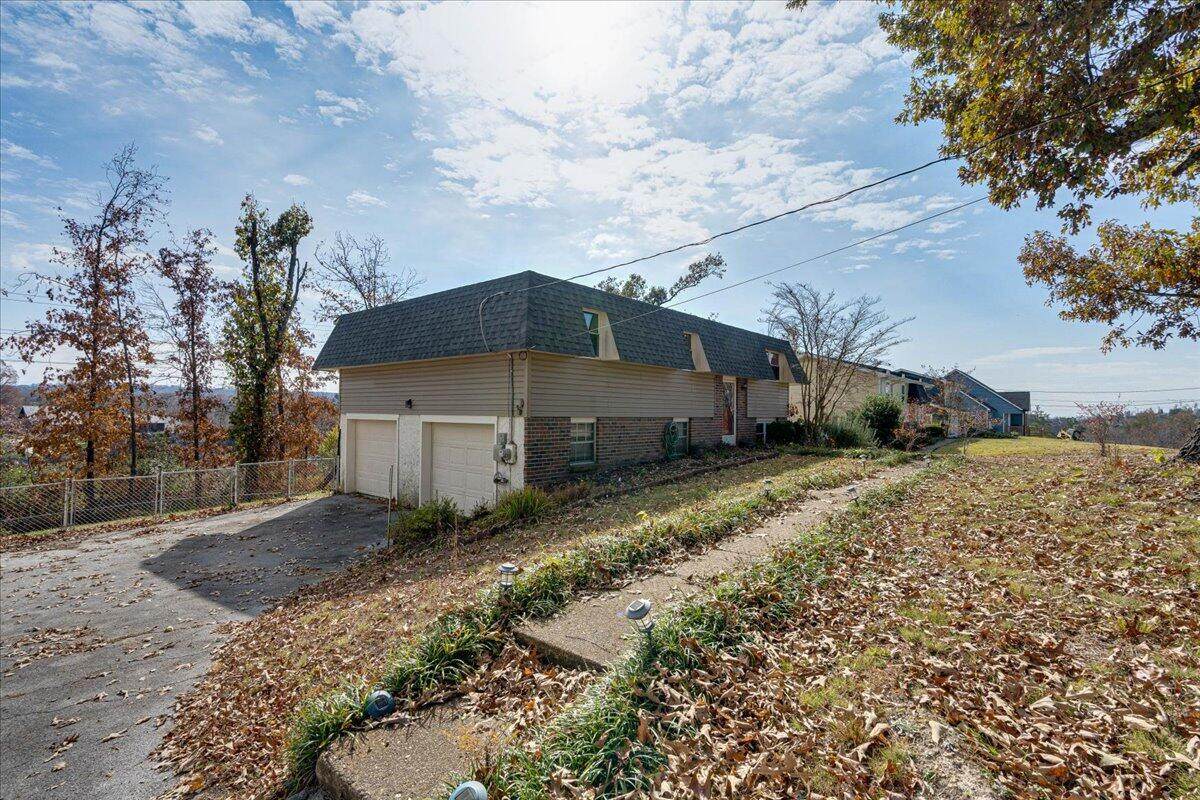 https://bt-photos.global.ssl.fastly.net/chattanooga/orig_boomver_1_1365378-2.jpg
