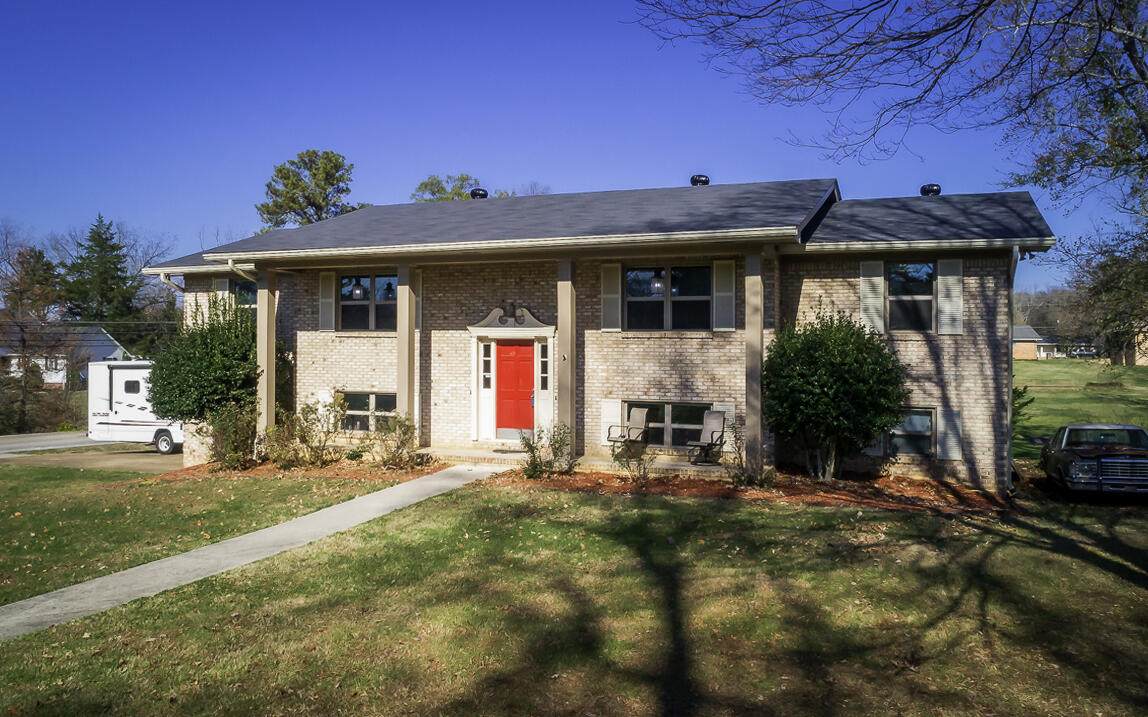 1701 Ray Jo Cir - Photo 1