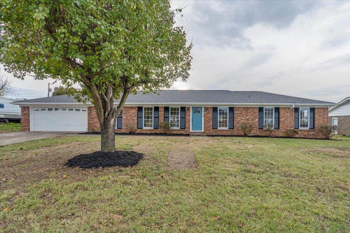 8106 Holly Hills Ln - Photo 1