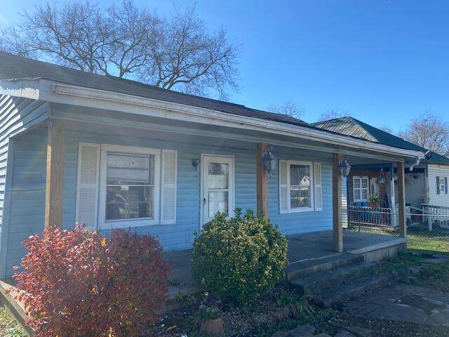 1602 48th St - Photo 1