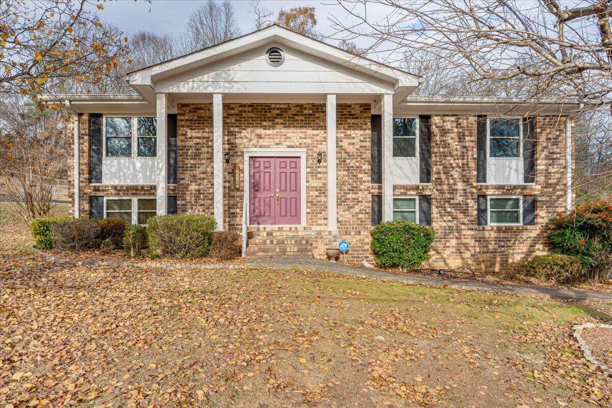 6003 Ticonderoga Cir - Photo 1