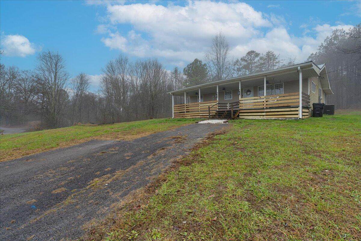 606 Baugh Springs Rd - Photo 1