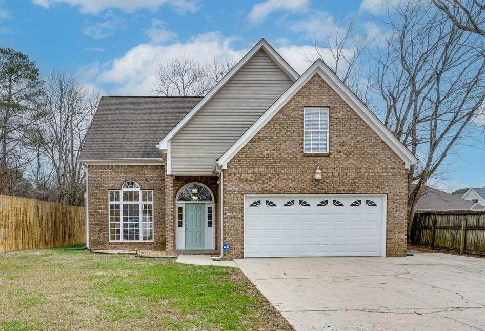 8220 Oak Dr - Photo 1