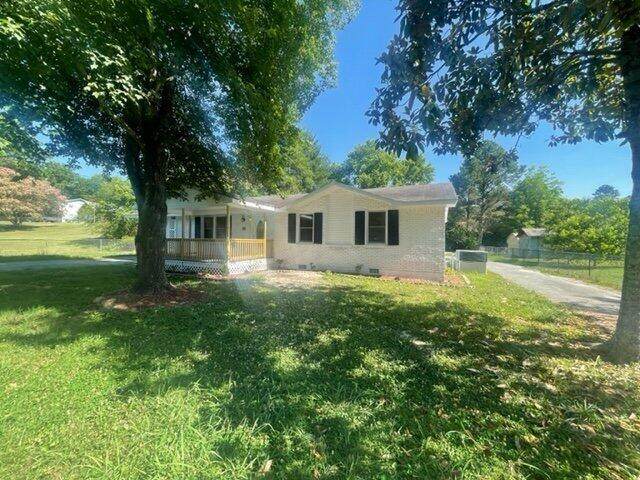 111 Ireland Ln - Photo 1