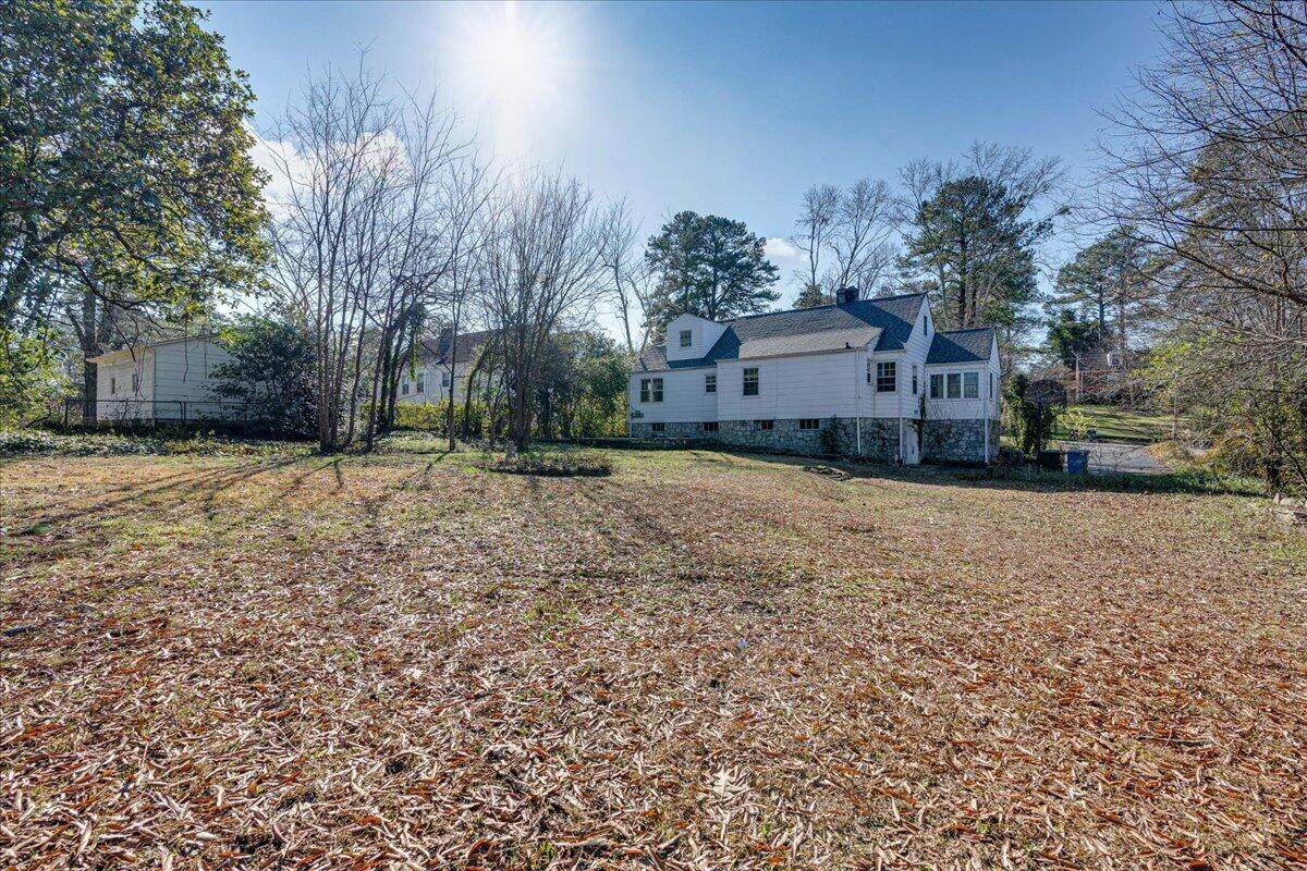 321 Guild Dr - Photo 1