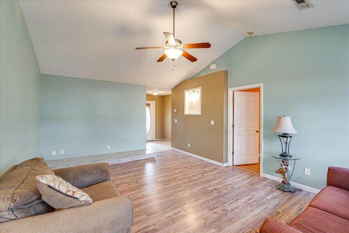 https://bt-photos.global.ssl.fastly.net/chattanooga/orig_boomver_1_1368014-2.jpg
