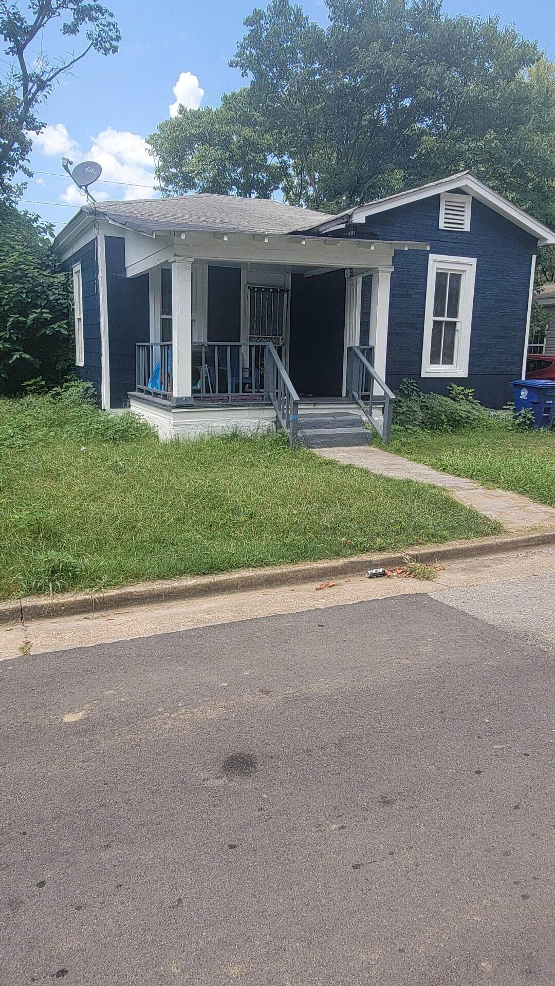 1317 Bradt Street - Photo 1
