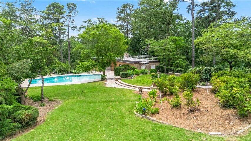 https://bt-photos.global.ssl.fastly.net/chattanooga/orig_boomver_1_1516042-2.jpg