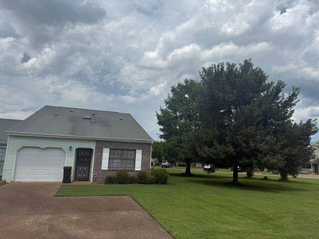 6554 Hickory Brook Road - Photo 1