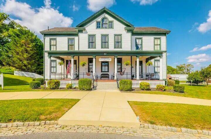 309 Barnhardt Circle - Photo 1