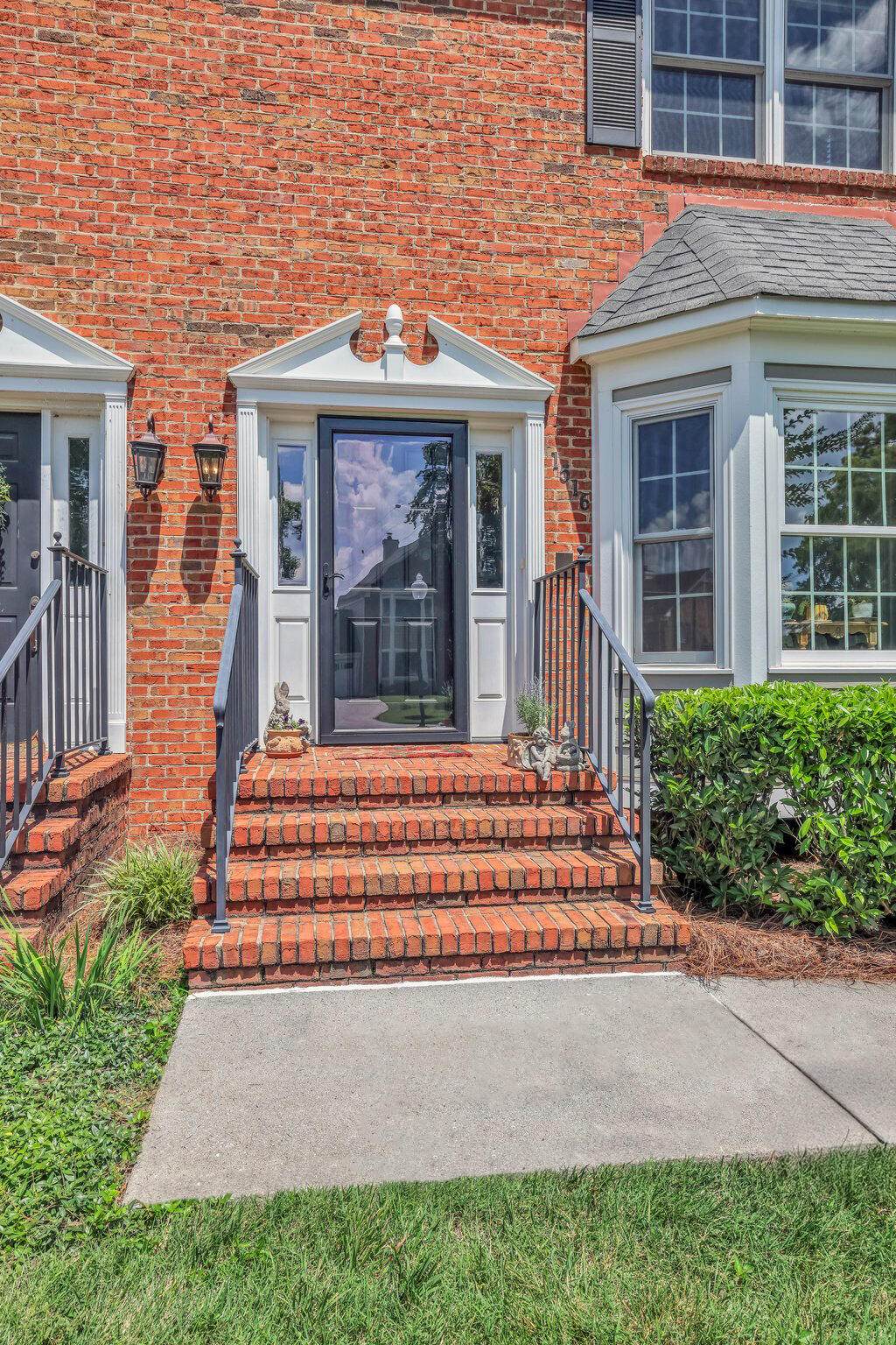 1516 Heritage Landing Drive - Photo 1