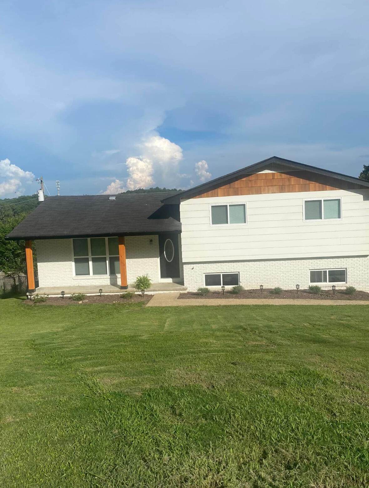 2813 Terry Court - Photo 1