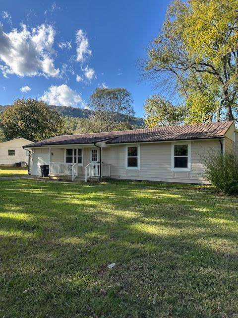 102 Danny Drive - Photo 1