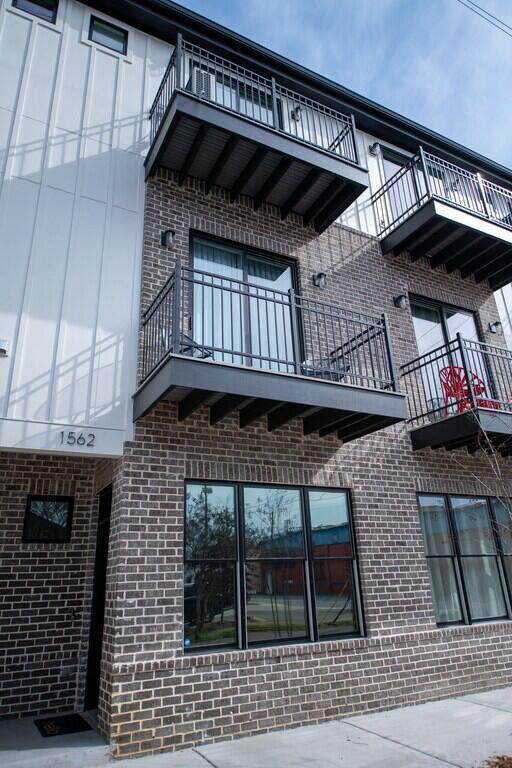 1562 Cowart Street - Photo 1