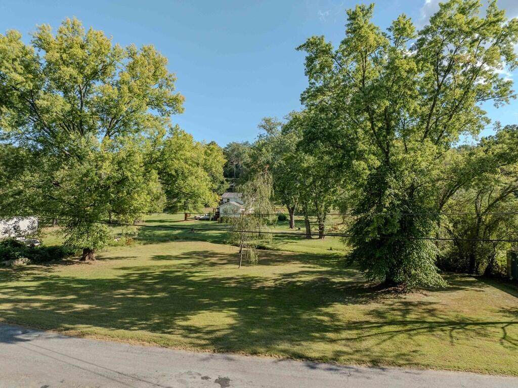 https://bt-photos.global.ssl.fastly.net/chattanooga/orig_boomver_1_1523503-2.jpg