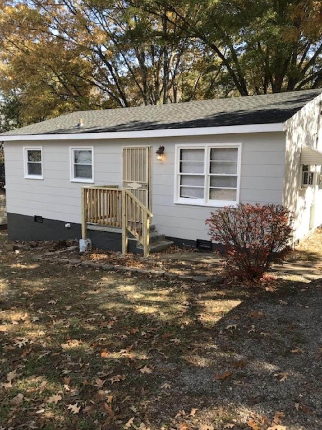 5236 Lomnick Street - Photo 1