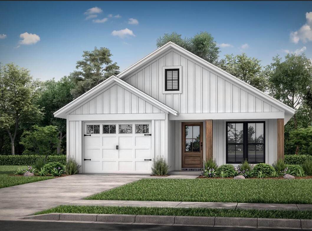 1015 Mccann Drive - Photo 1