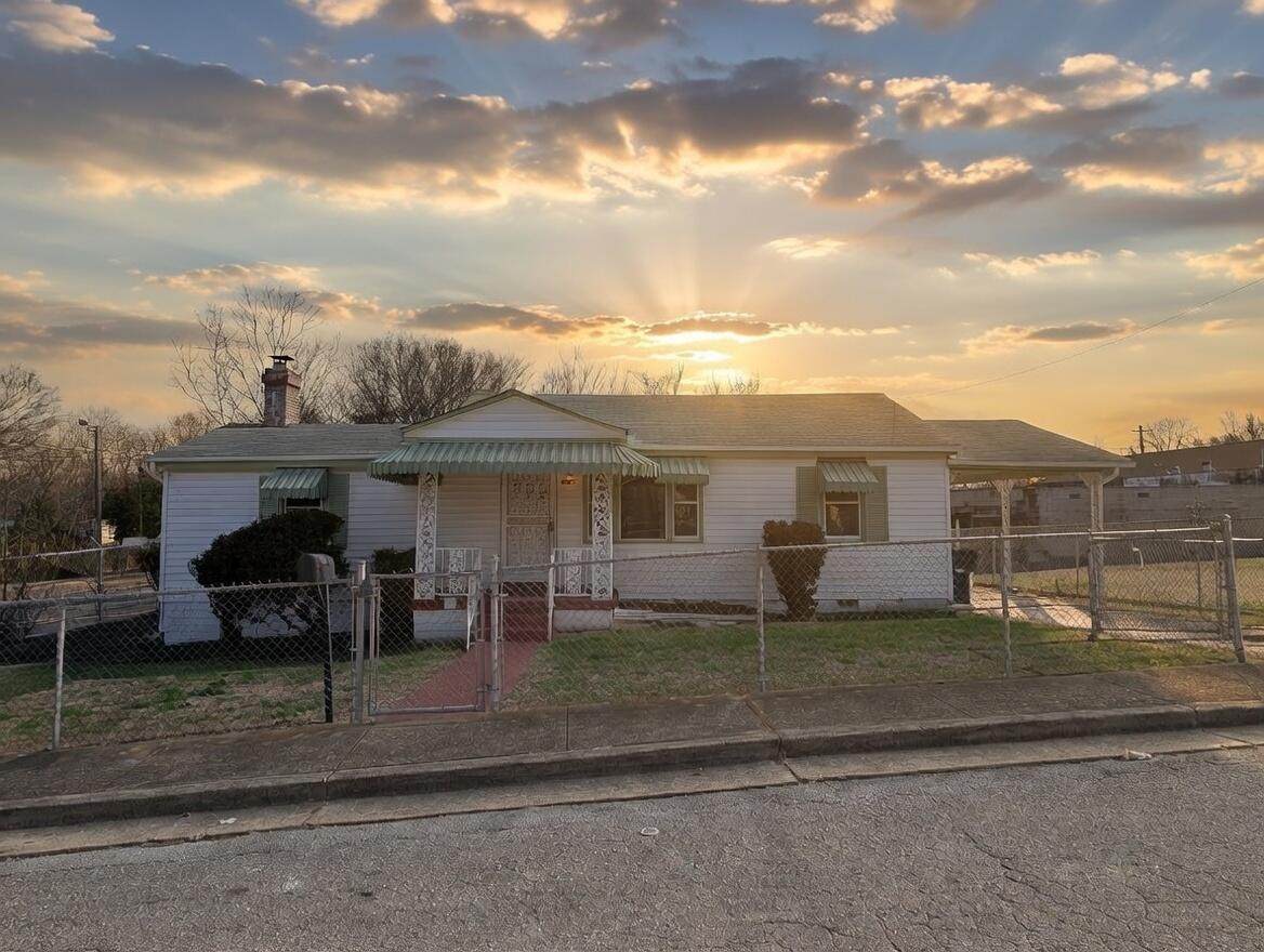 3712 West Avenue - Photo 1