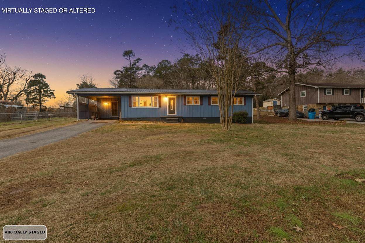 824 Diamond Circle - Photo 1