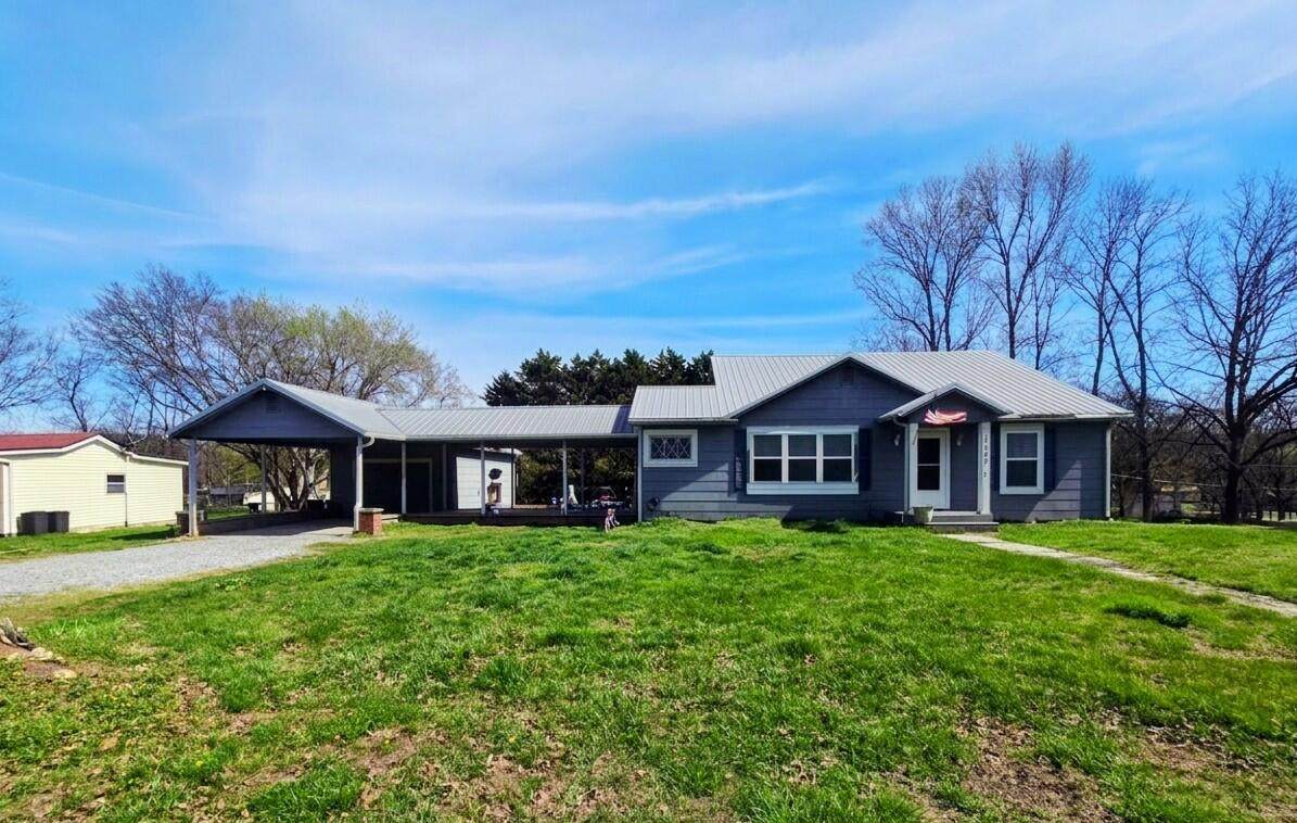 17986 State Highway 58 - Photo 1