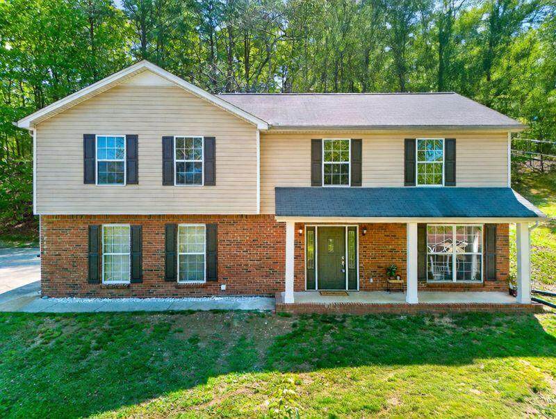 8706 Wooded Vale Court - Photo 1