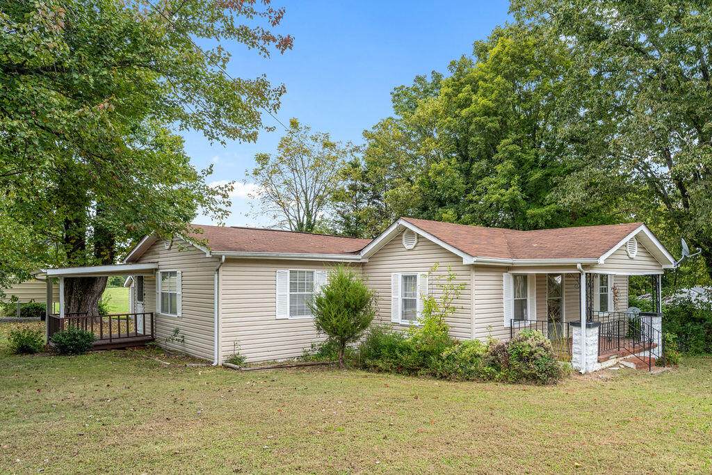 136 Summit Street - Photo 1