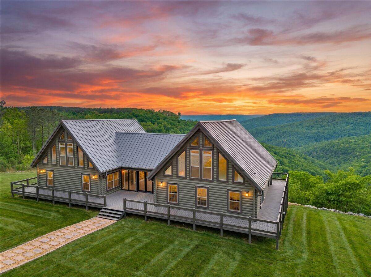 https://bt-photos.global.ssl.fastly.net/chattanooga/orig_boomver_1_1534338-2.jpg