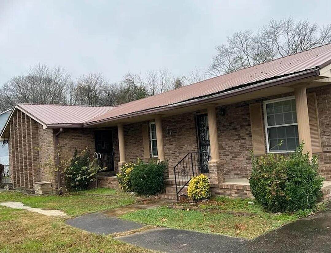 915 Wheeler Avenue - Photo 1