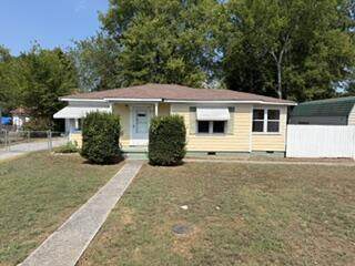 1713 Strawberry Lane - Photo 1