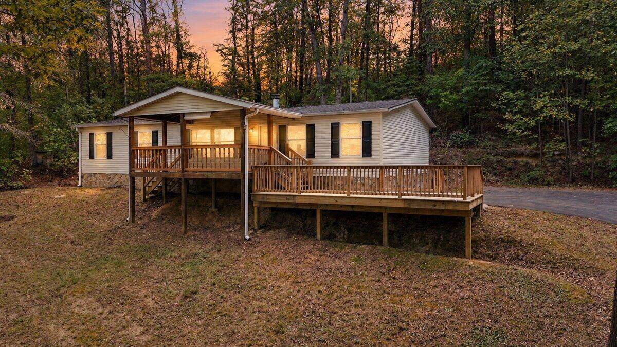 887 Cove Road - Photo 1
