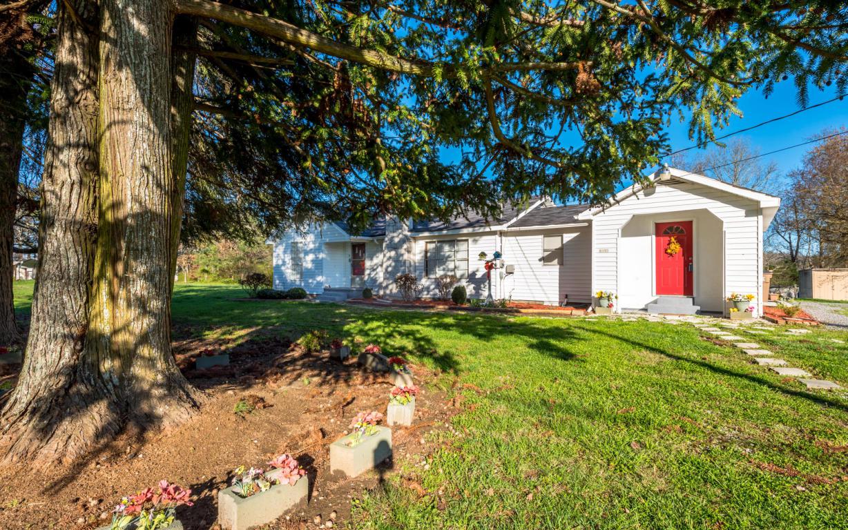 1037 Tunnel Hill Rd - Photo 1