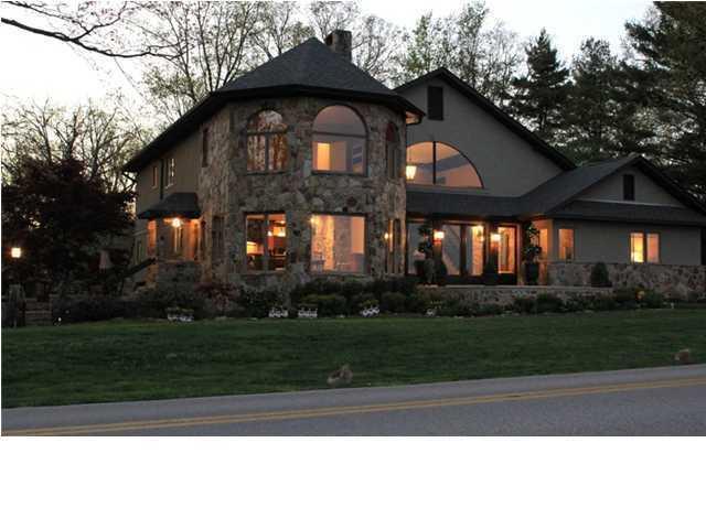 2309 Brow Rd - Photo 1