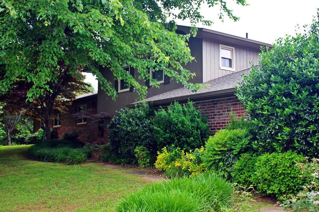 701 Randi Cir - Photo 1 701 Randi Cir - Photo 1