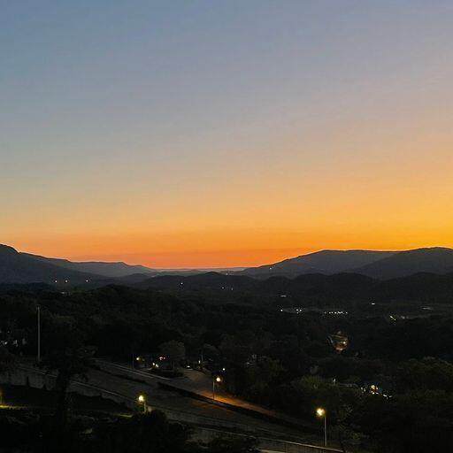 https://bt-photos.global.ssl.fastly.net/chattanooga/orig_boomver_2_1360881-2.jpg