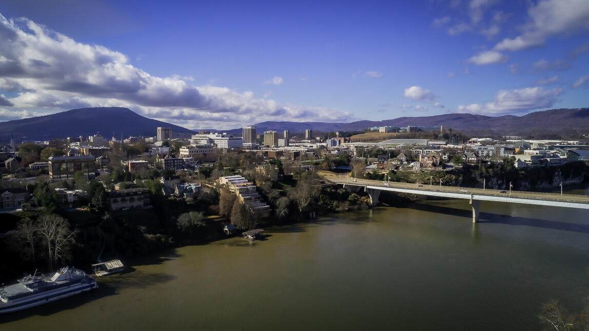 https://bt-photos.global.ssl.fastly.net/chattanooga/orig_boomver_2_1366471-2.jpg