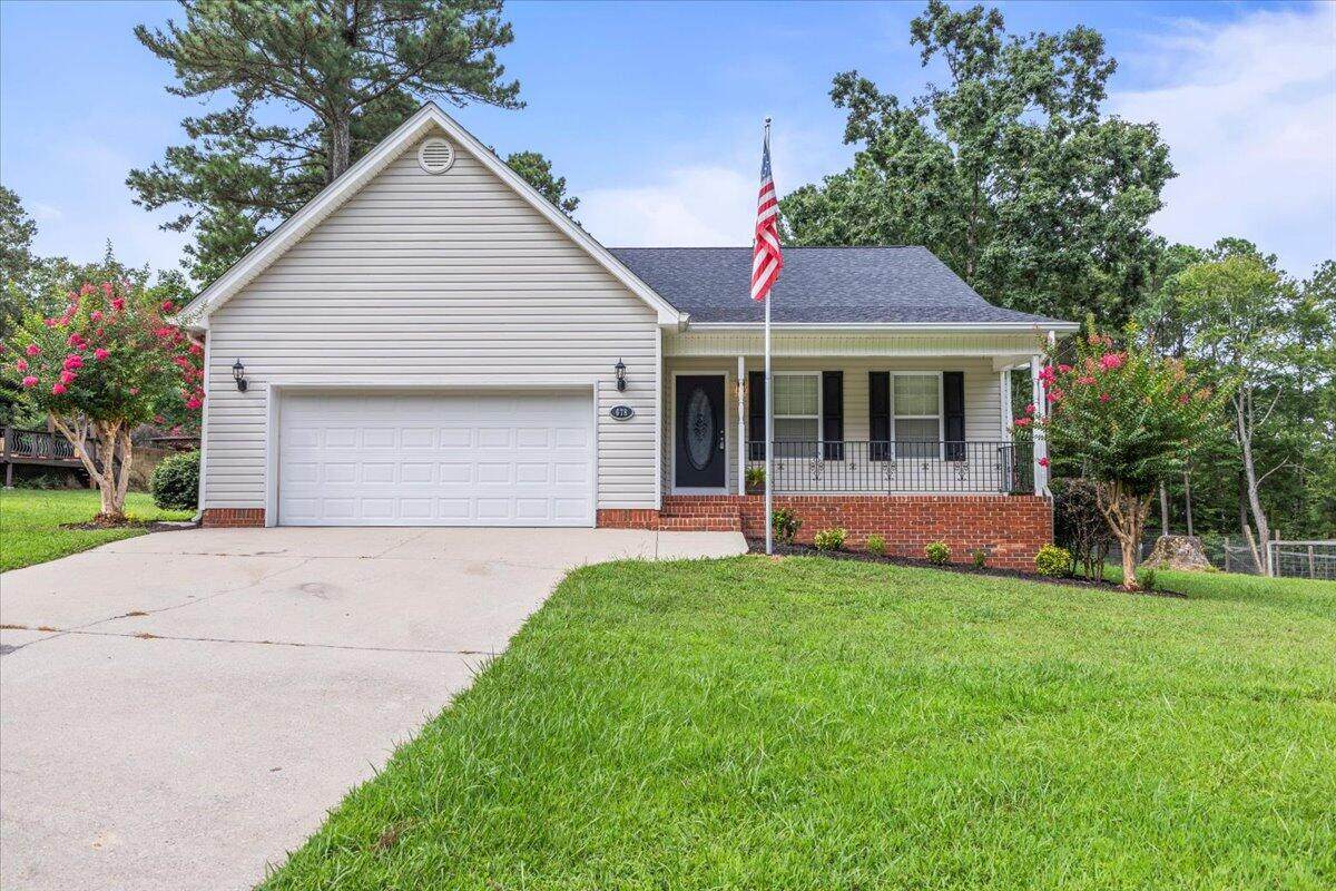 678 Waters Drive - Photo 1