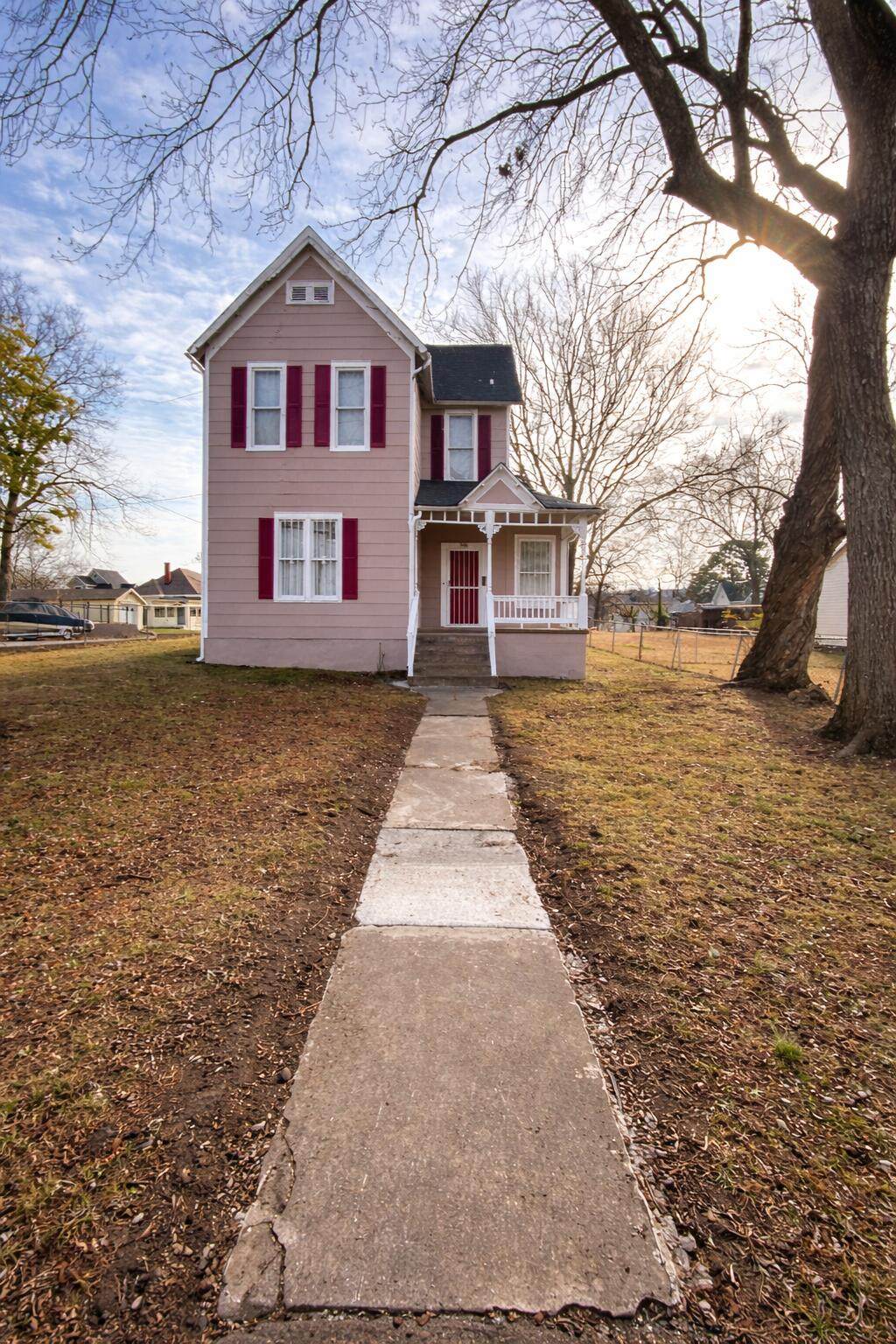 https://bt-photos.global.ssl.fastly.net/chattanooga/1280_boomver_2_1527277-2.jpg