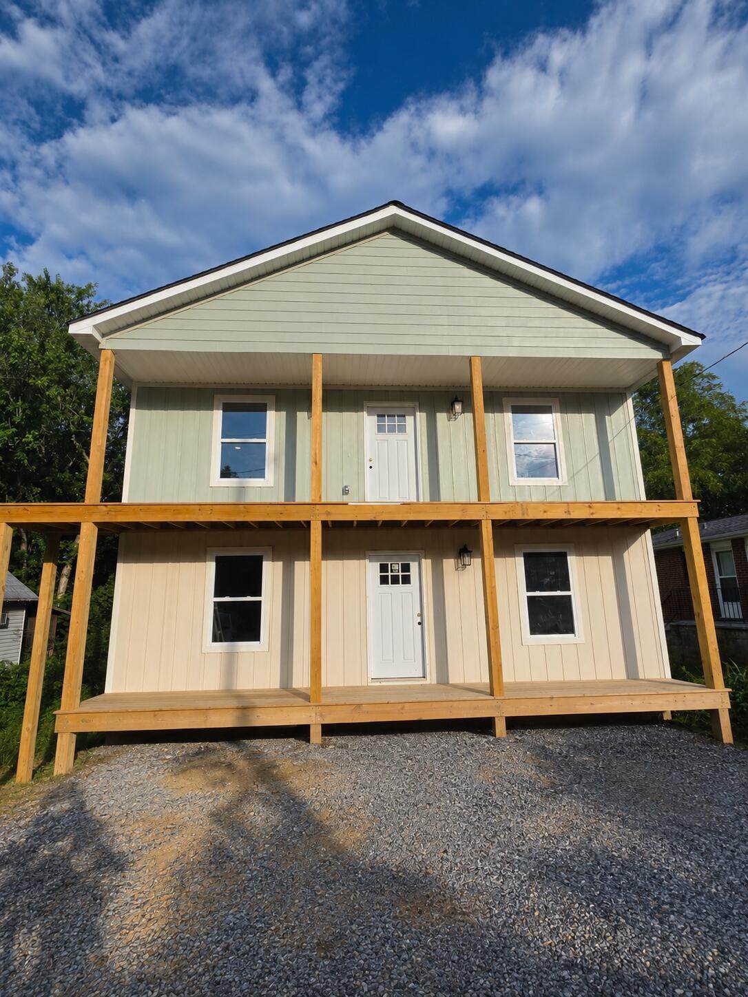 1745 Carolina Avenue - Photo 1