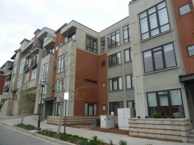 129 Walnut St - Photo 1